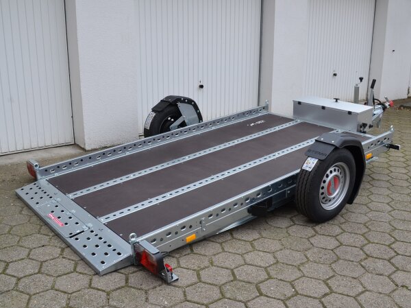 PKW Anhänger Fabrikat Stema Typ WOM 1500  301x169 mit E-Pumpe
