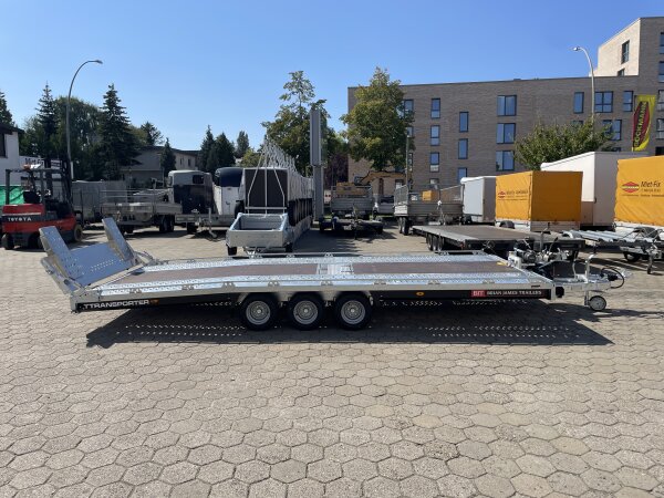 PKW Anhänger Fabrikat Brian James Typ: T Transporter - 5,50x2,24 m - 3.500kg 10 Zoll Auffahrklappe