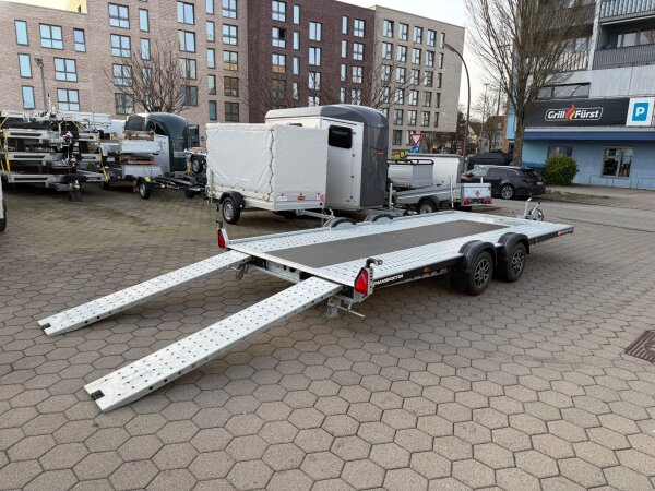 Brian James: A Transporter 500x200 3000 Kg inkl. 2,0m Rampen